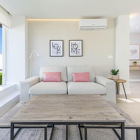Wintowinrentals Exclusivo Atico Cerca De La Playa. Malaga Luaran gambar